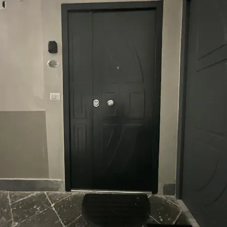 Piccololucio2 Naples