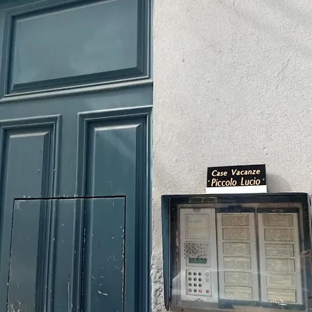 Apartman Piccololucio2 *
