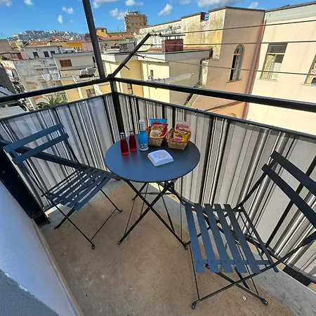 Piccololucio2 * نابولي